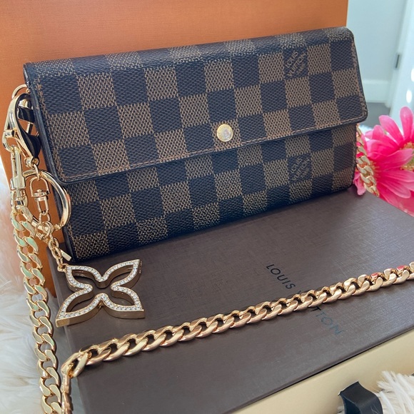 Louis Vuitton Handbags - ❤️Damier Ebene Sarah Large Wallet Small Crossbody